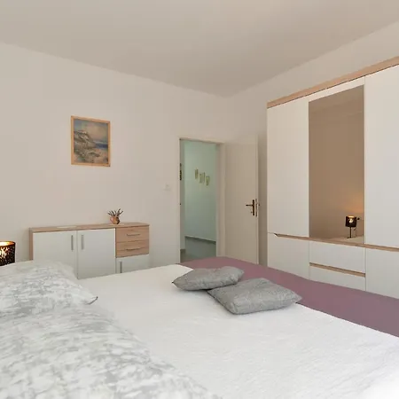 Apartment Fuer 4 Personen Ca 40 Qm In Fazana, Istrien Istrische Riviera Fazana