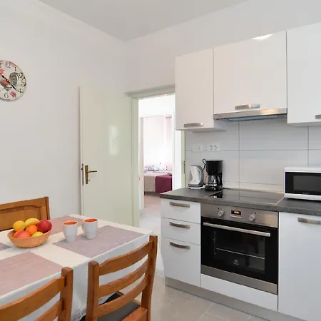 Fuer 4 Personen Ca 40 Qm In Fazana, Istrien Istrische Riviera * Fazana