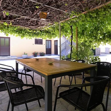 Fuer 4 Personen Ca 40 Qm In Fazana, Istrien Istrische Riviera